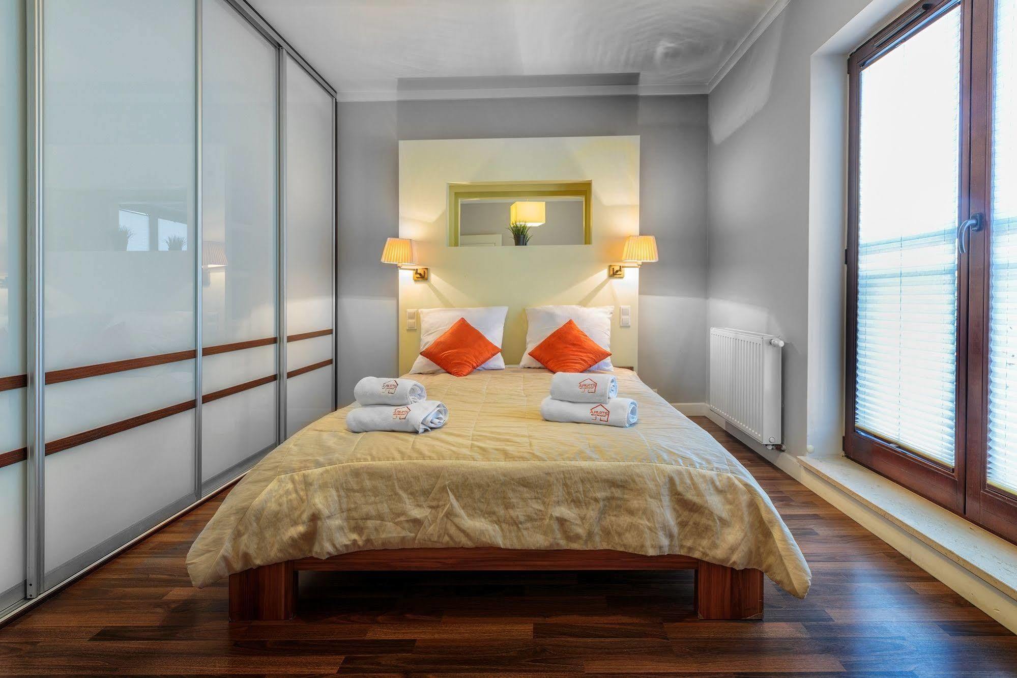 Apartamenty Aparts Łódź Eksteriør billede